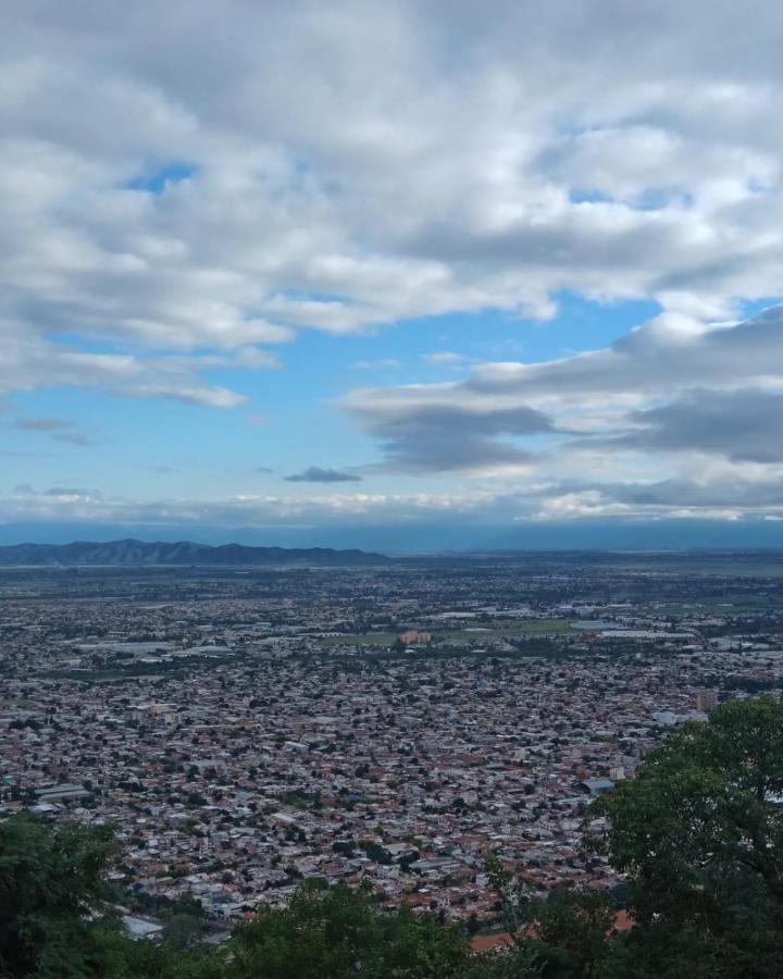 Hostal La Pachamama Salta Dış mekan fotoğraf